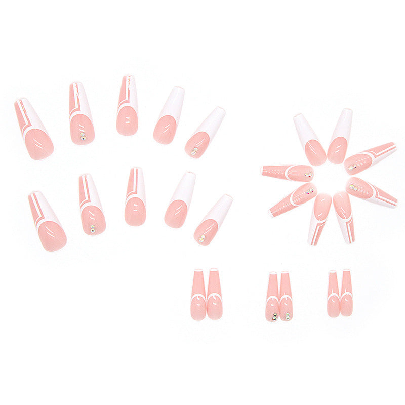 Artificial nails with elegant geometric designs and glossy finish Bowlift