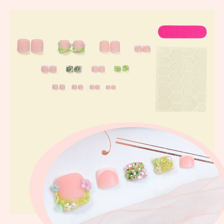 Artificial nail set with floral 3D details and glitter embellishments Bowlift