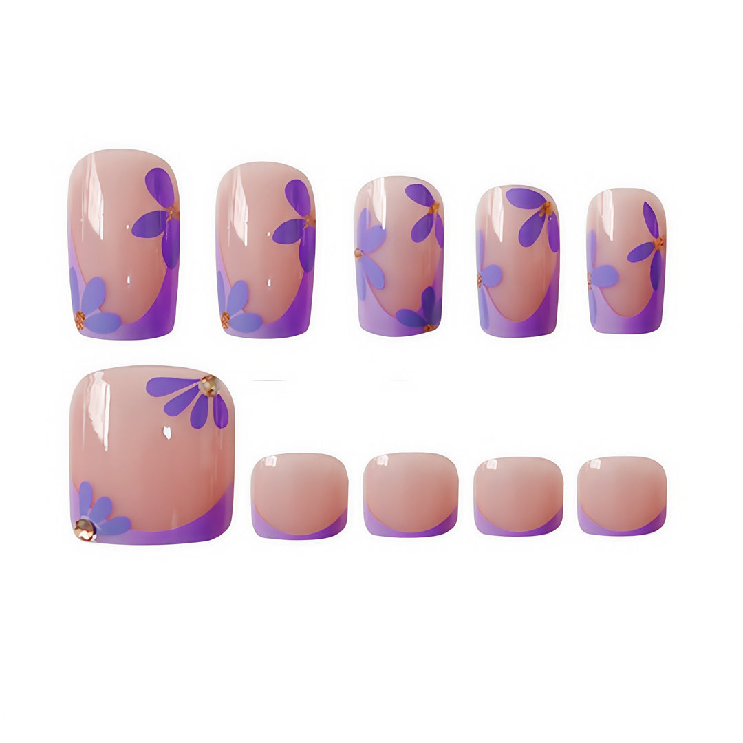 Artistic French Tip Nail Art Extensions Bowlift