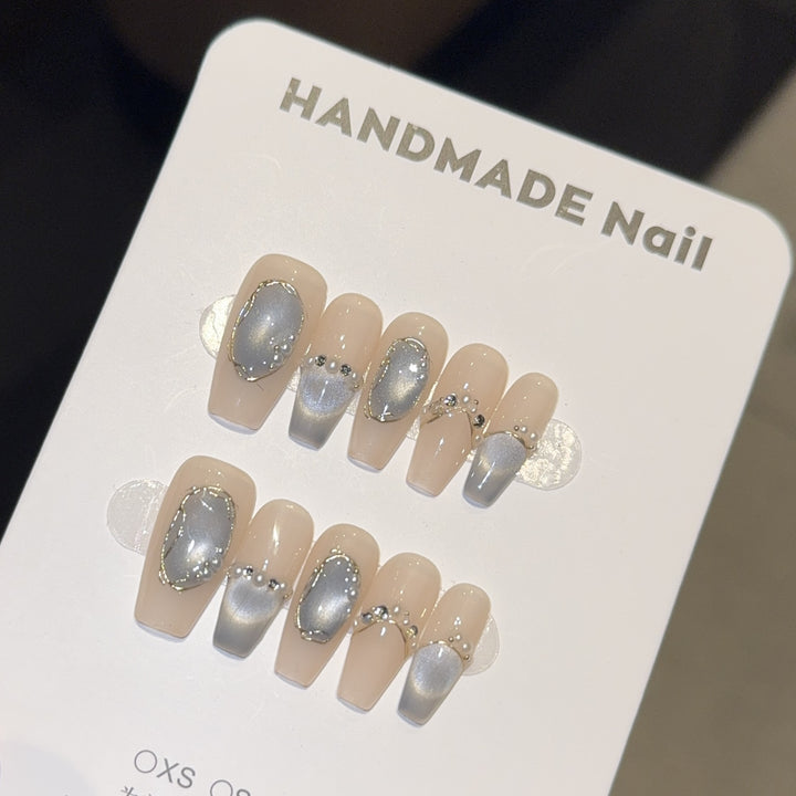 Elegant Nail Tips with Glitter Accents Bowlift