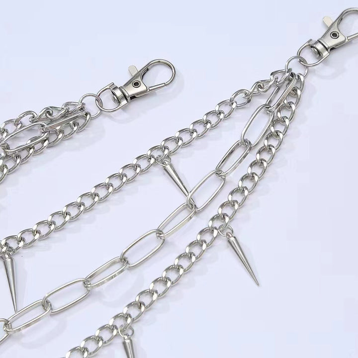 Fashionable chain belt with spiked details Bowlift