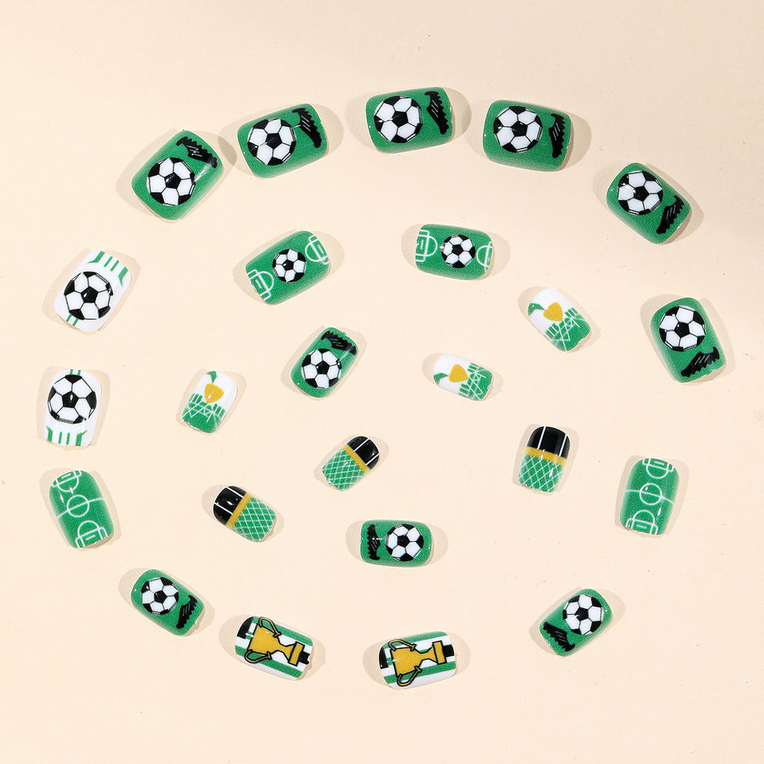 Soccer-Themed Nail Art Bowlift