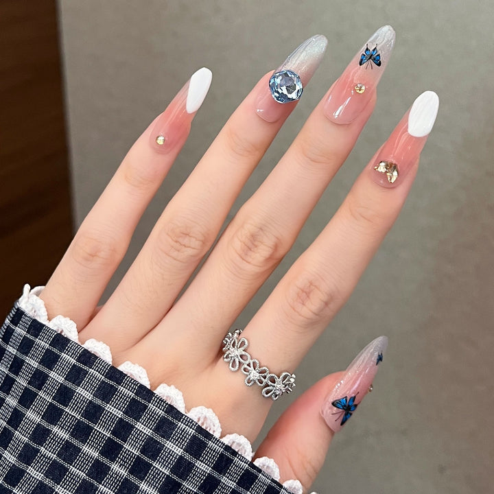 Elegant Decorative Press-On Nail Extensions with Pearls Bowlift