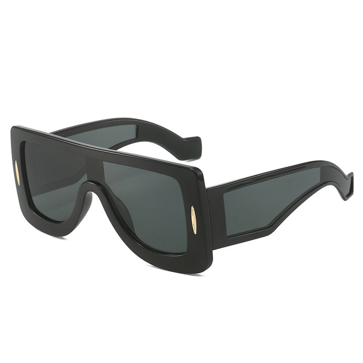 Ladies futuristic oversized sunglasses Bowlift