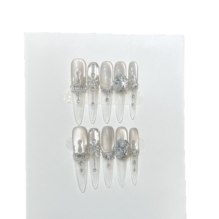 Premium Rhinestone-Embellished Press-On Nail Set Bowlift
