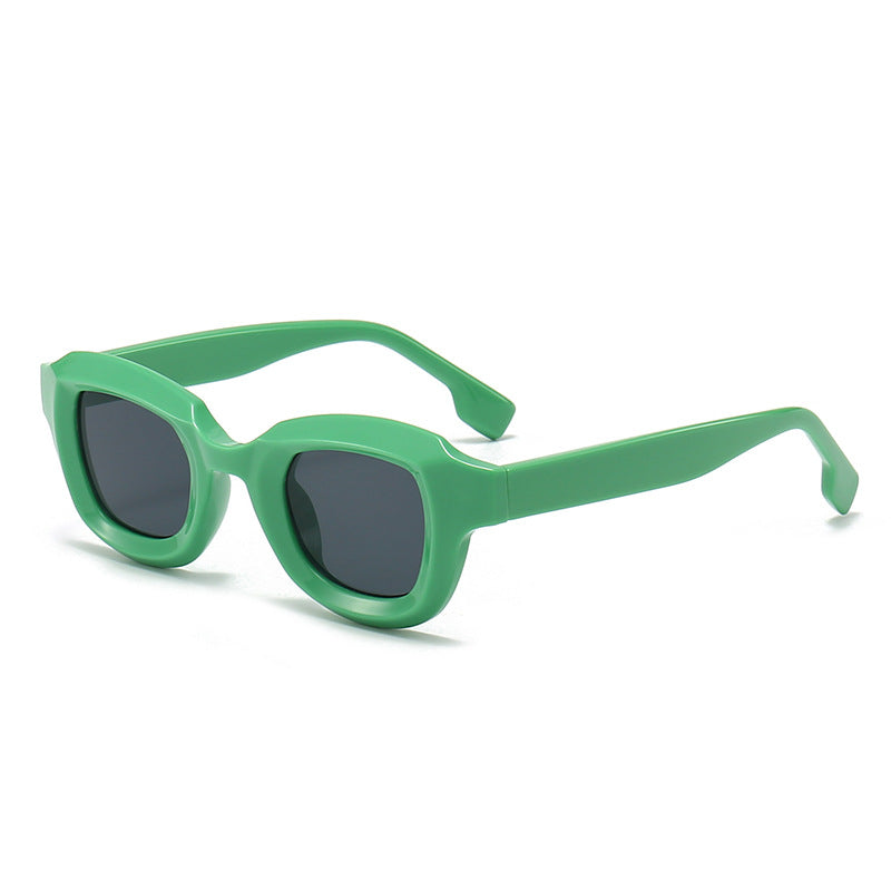 Women Fashion Sunglasses in Trendy Design Bowlift