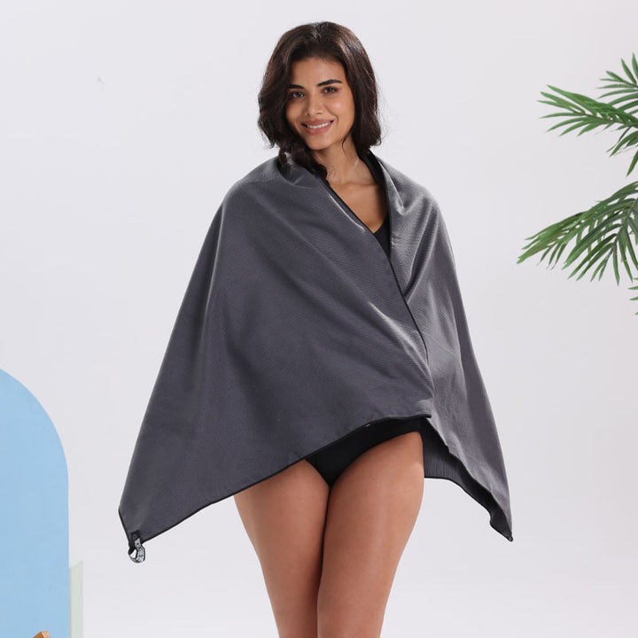 Practical Travel Poncho Bowlift