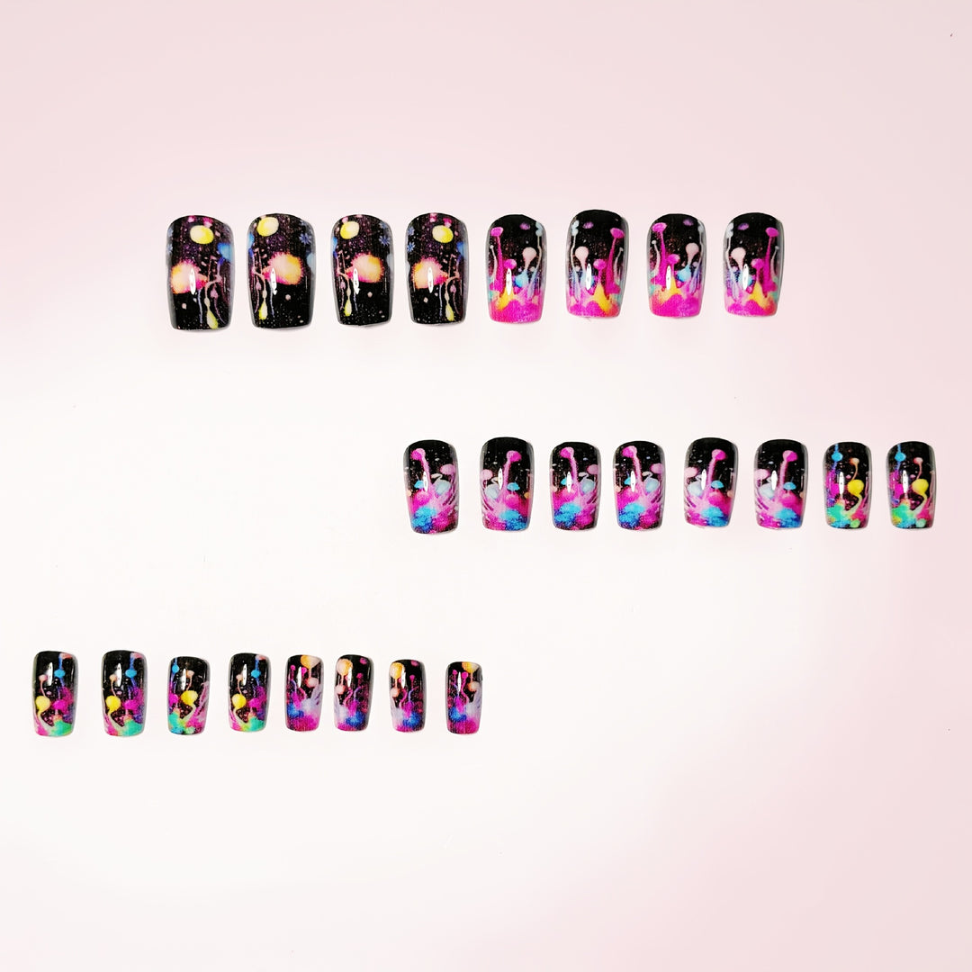 Artistic Splash Effect Nail Art Bowlift