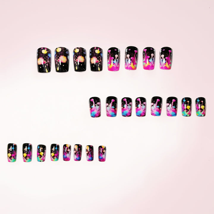 Artistic Splash Effect Nail Art Bowlift