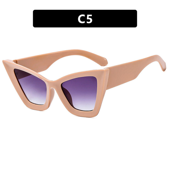 Women's Cat-Eye Sunglasses with Unique Wave Frame Bowlift