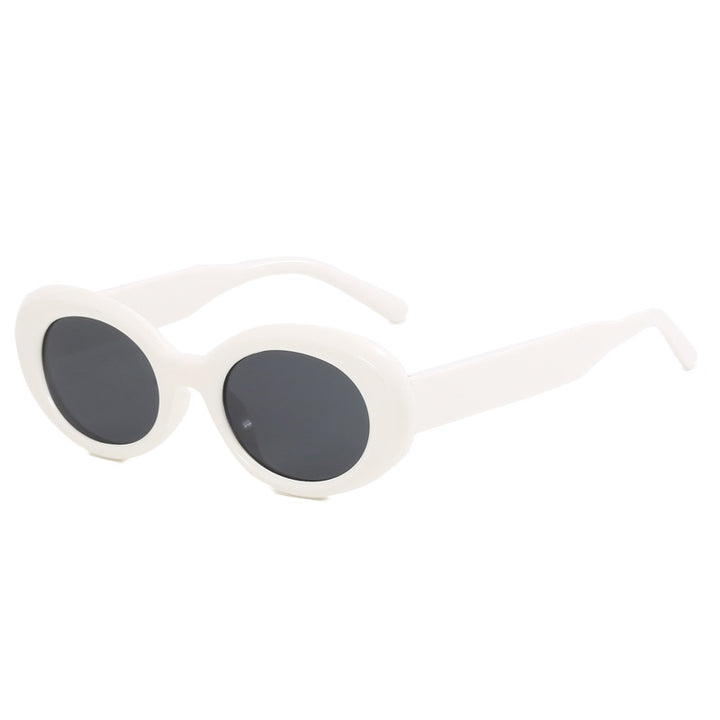 Women Oversized Sunglasses in Modern Design Bowlift