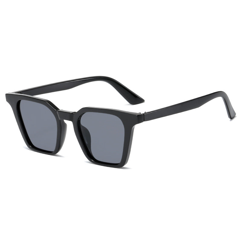 Women's square sunglasses with distinctive shield design and UV protection Bowlift