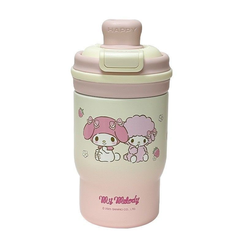 Unisex cup with interchangeable lid Bowlift