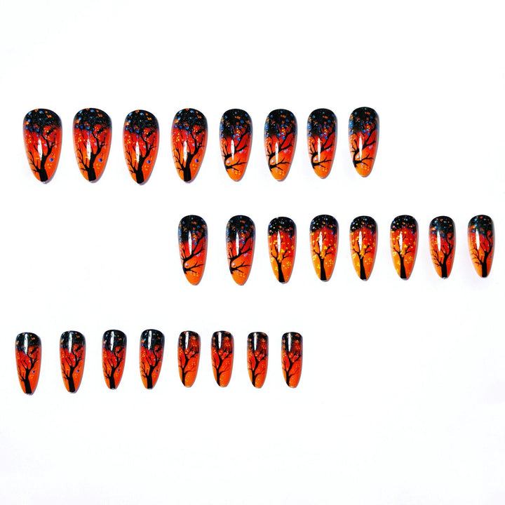 Art nails with creative autumn tree design Bowlift