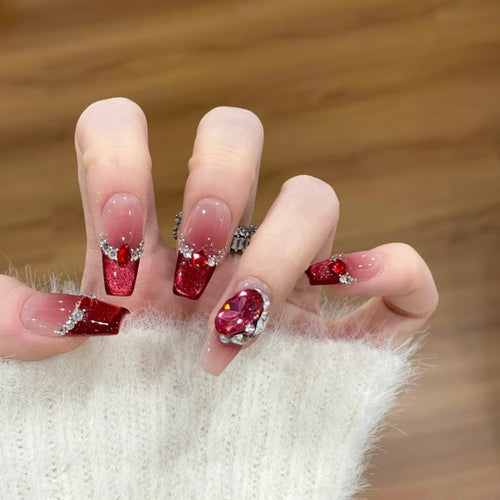 Glamorous Press-On Nail Art Set with Rhinestone Embellishments Bowlift