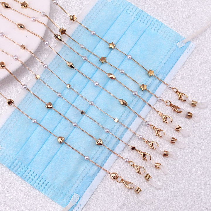Heart Pendant Eyewear Chain Bowlift