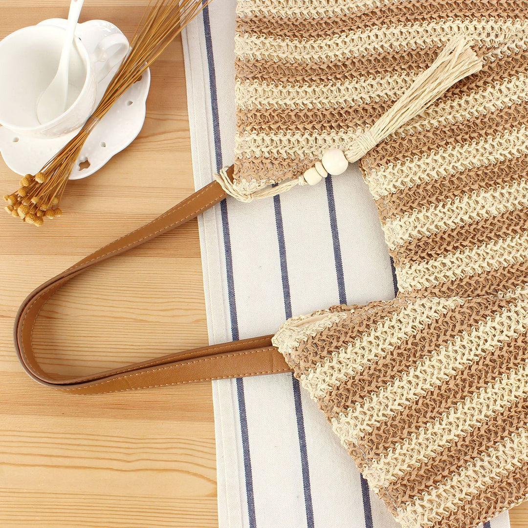Striking Design Beach Bag Bowlift