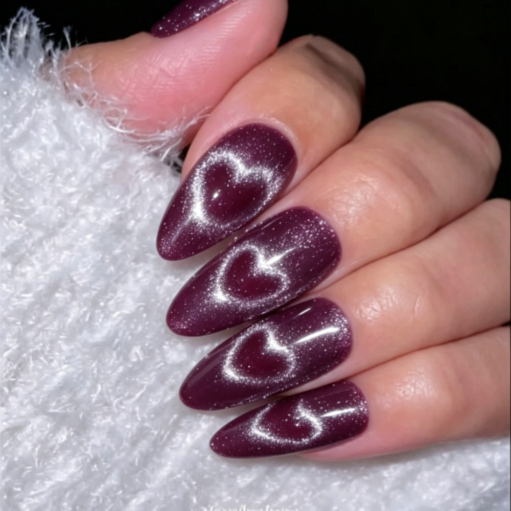 Artificial nails with romantic heart design Bowlift