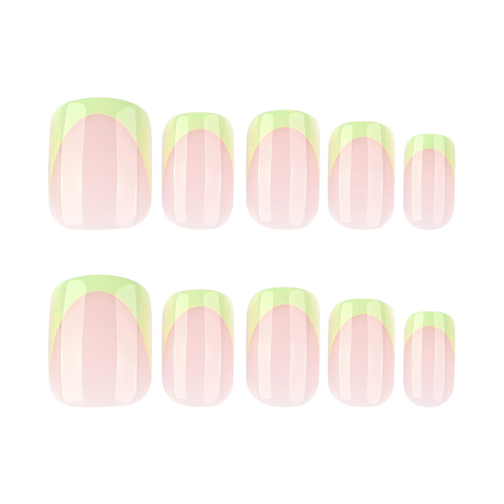 Elegant nail art with gradient and glitter accents Bowlift