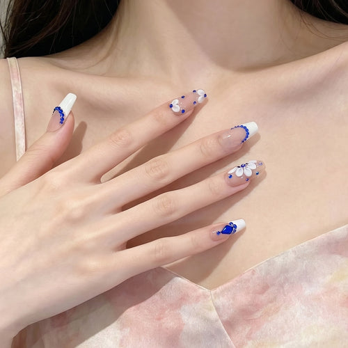 Decorative Press-On Nails with Floral and Gemstone Accents Bowlift