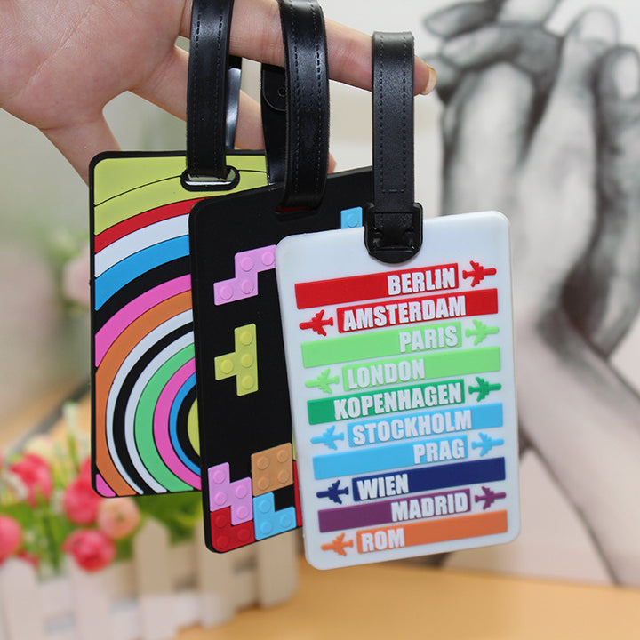 Unisex Travel-Themed Luggage Tag Bowlift