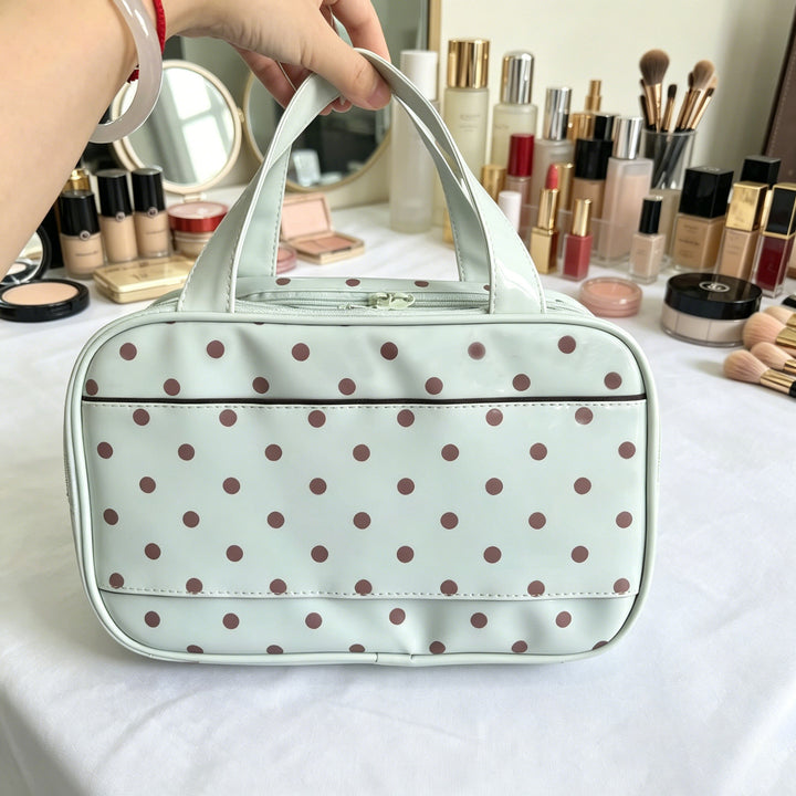 Practical Travel Bag with Wheels Bowlift