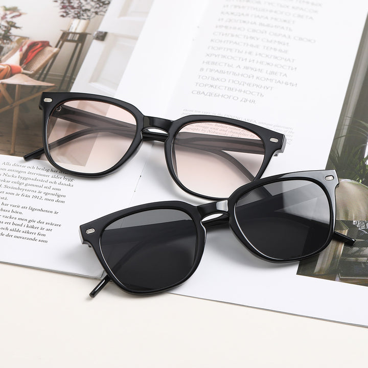 Women's stylish sunglasses with a sturdy frame and UV protection Bowlift
