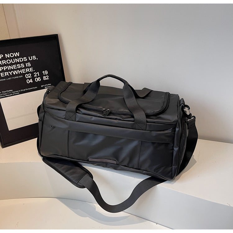 Spacious sports and leisure bag Bowlift