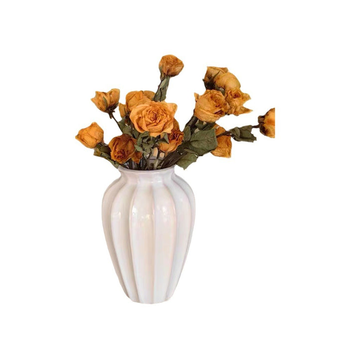 Elegant ceramic vase with ribbed structure Bowlift