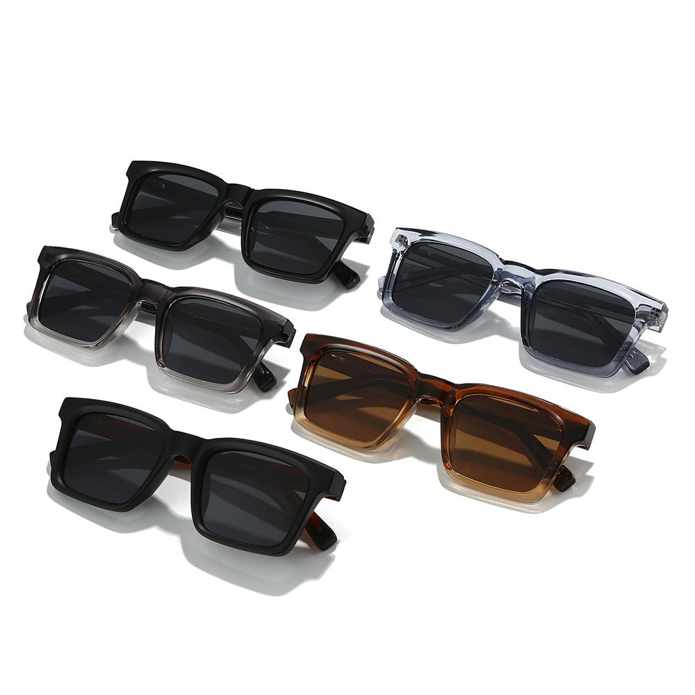 Ladies fashionable sunglasses with exclusive frame and UV protection Bowlift