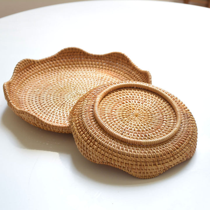 Women handmade natural serving plates set Bowlift