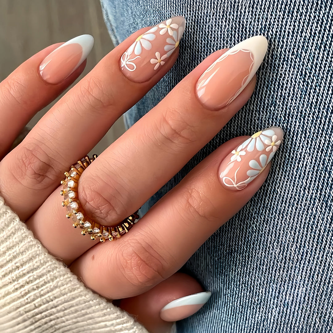 Floral Decorative Press-On Nails Bowlift