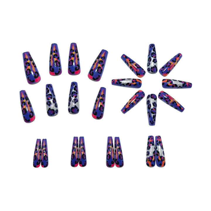 Artificial Nails in Modern Leopard Design Bowlift