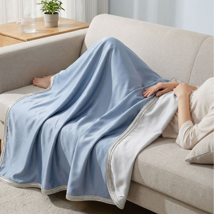 Ladies Premium Travel Blanket with Practical Carry Strap Bowlift