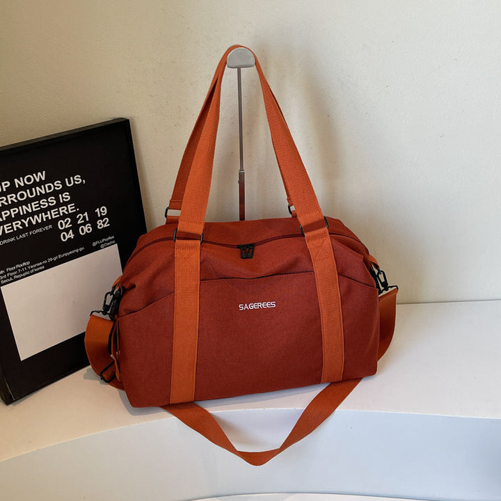 Sporty Weekend Bag With Ergonomic Carrying Options Bowlift