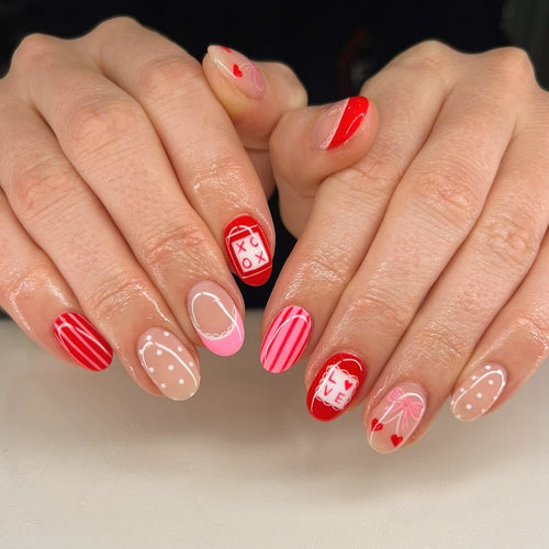 Festive Nail Art Design Bowlift