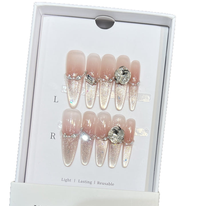 Decorative Stiletto Press-On Nail Art Set with Rhinestone Details Bowlift