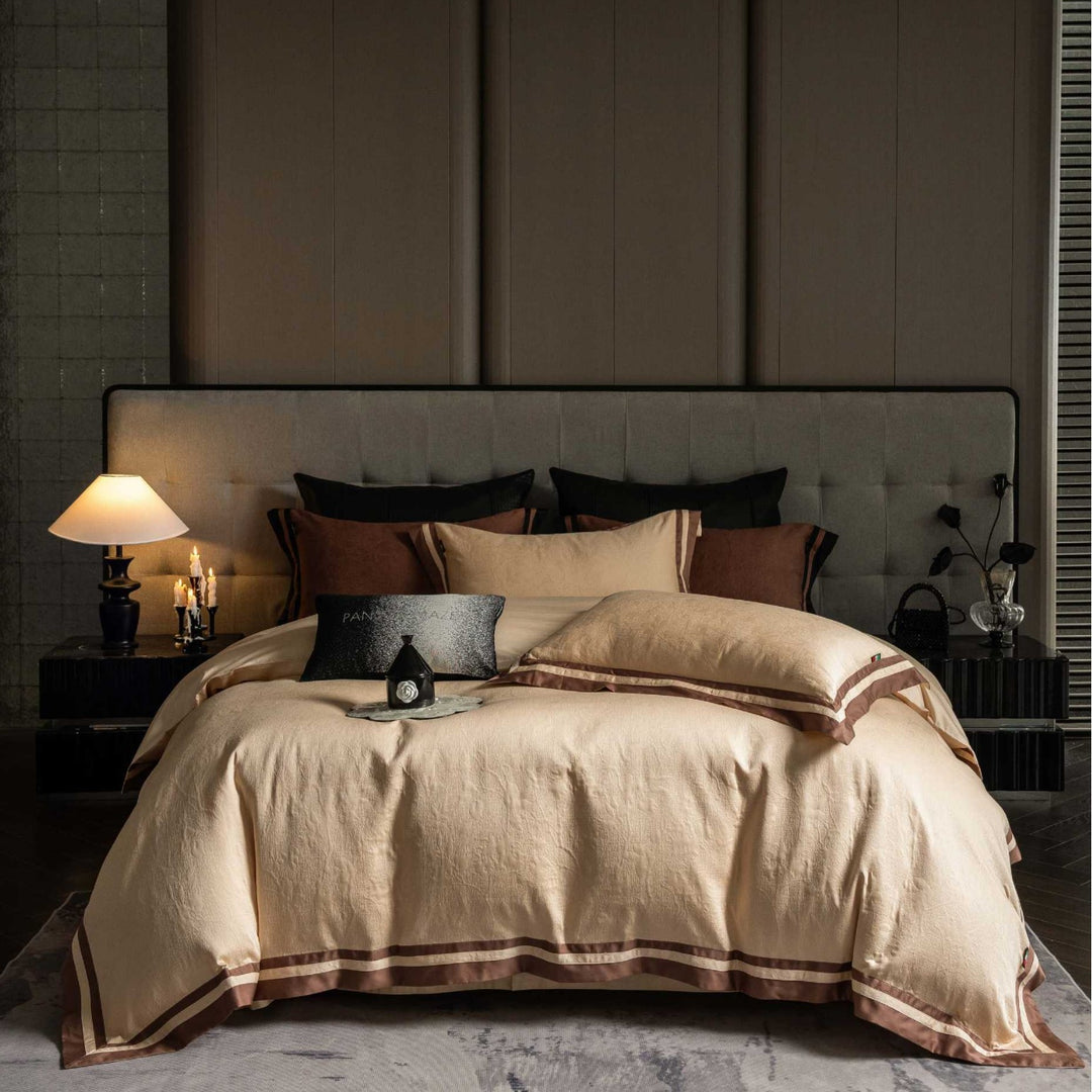 Luxurious linen look bedding set with two-tone piping edge