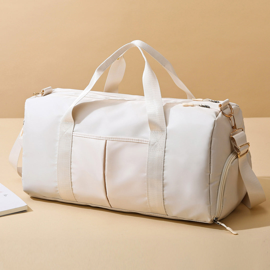 Athletic travel bag with practical storage system Bowlift