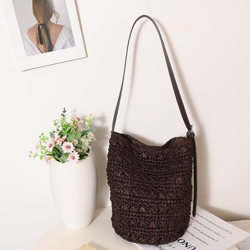 Handcrafted Shoulder Bag Made of High-Quality Natural Material Bowlift