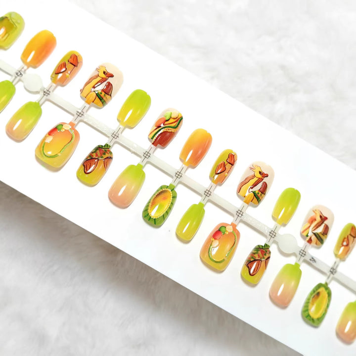 Artificial nails with fruit motifs Bowlift
