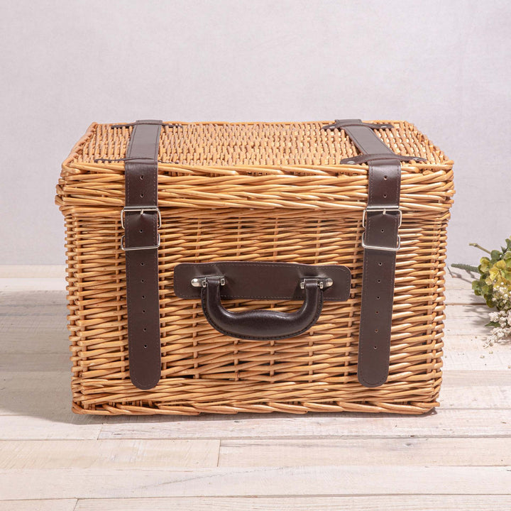 Women Luxury Picnic Basket with Extensive Equipment Bowlift