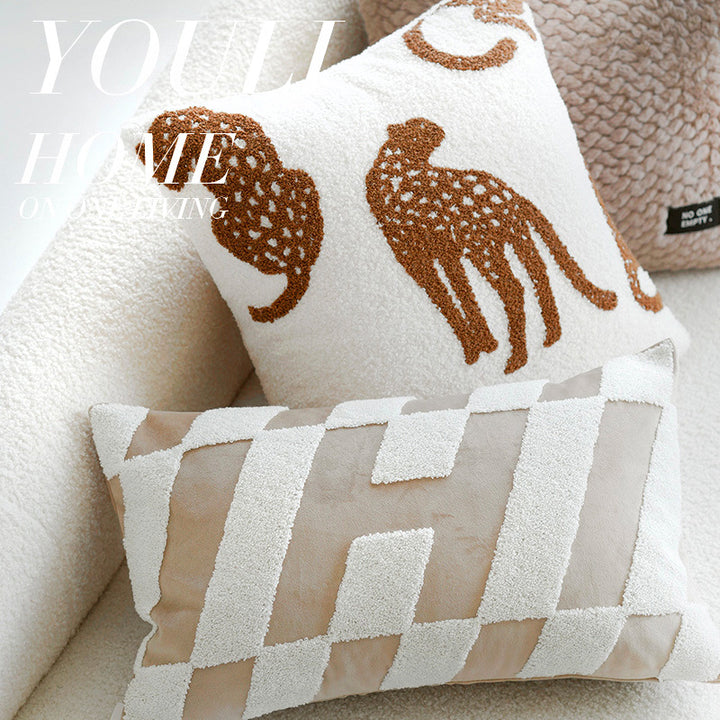 Women's Structured Pillowcase with Elegant Edge Bowlift