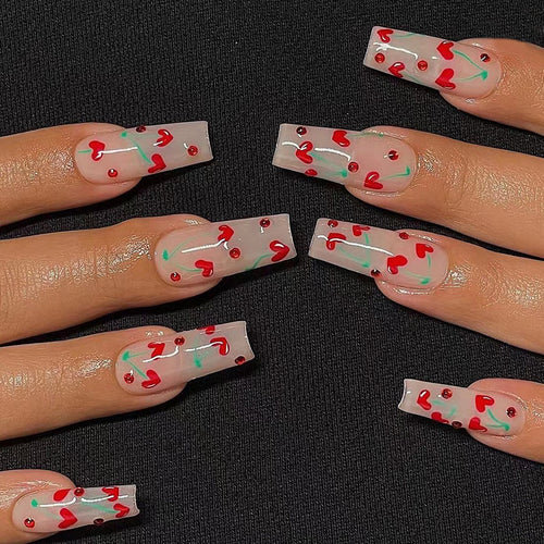 Artificial nail art with romantic heart design Bowlift