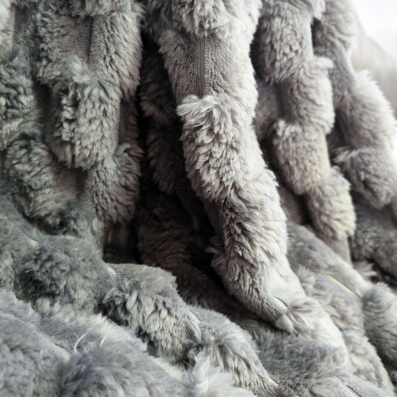 Women's Luxury Plush Blanket with 3D Texture Bowlift