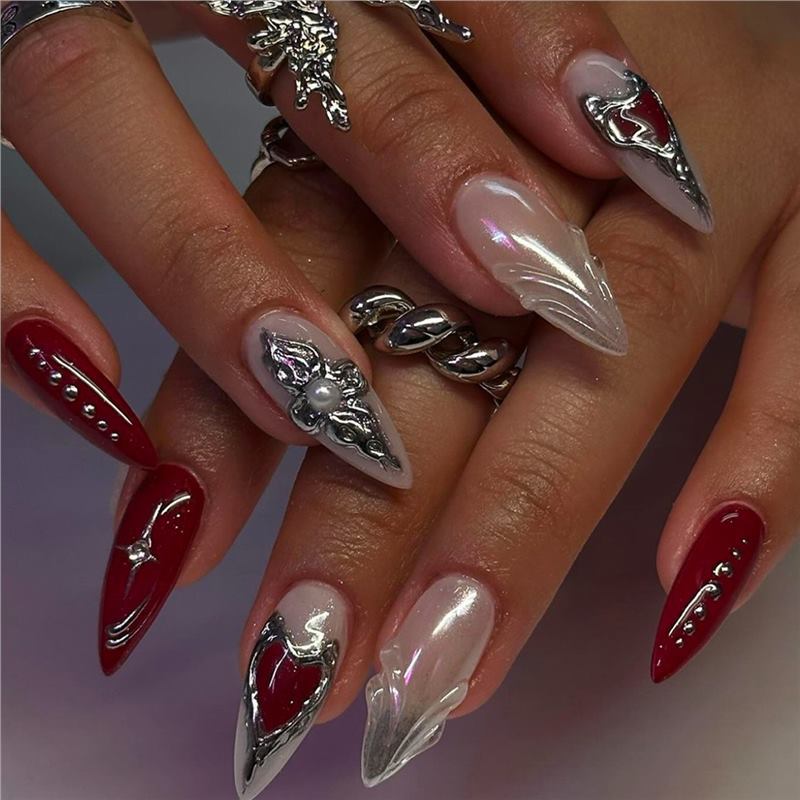 Decorative Stiletto Press-On Nail Art with Floral Accents Bowlift