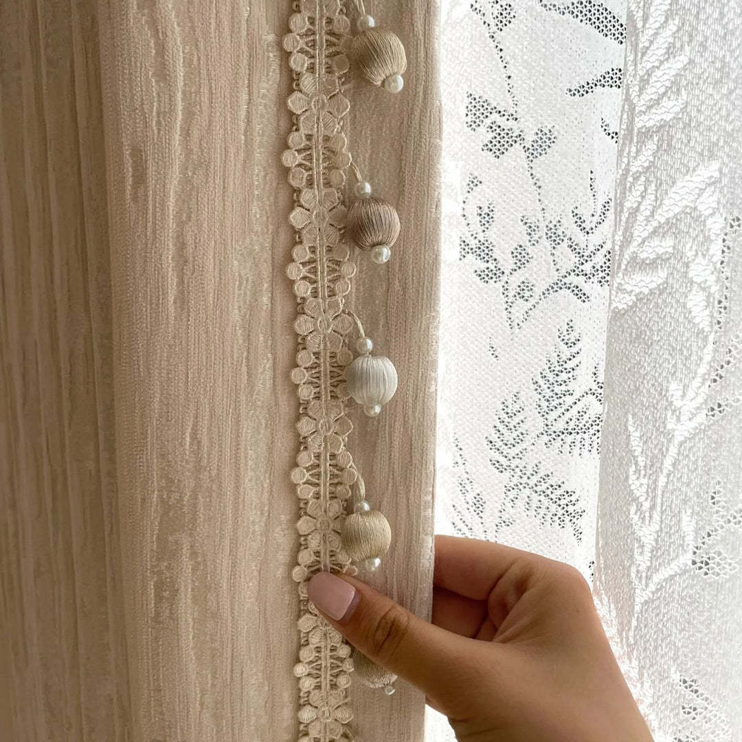 More Elegant Decorative Hairband Bowlift