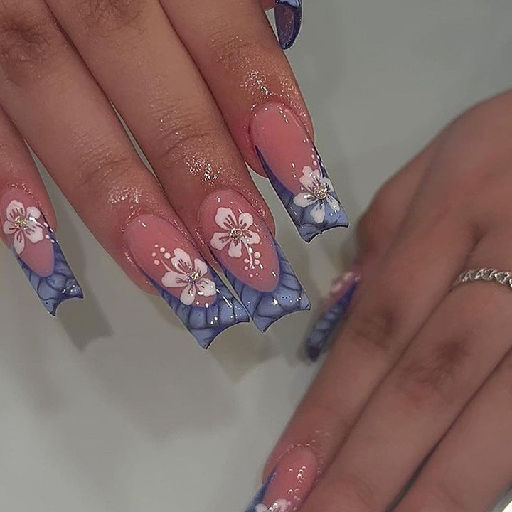 Decorative Floral Press-On Nail Art Set with 3D Flower Accents Bowlift