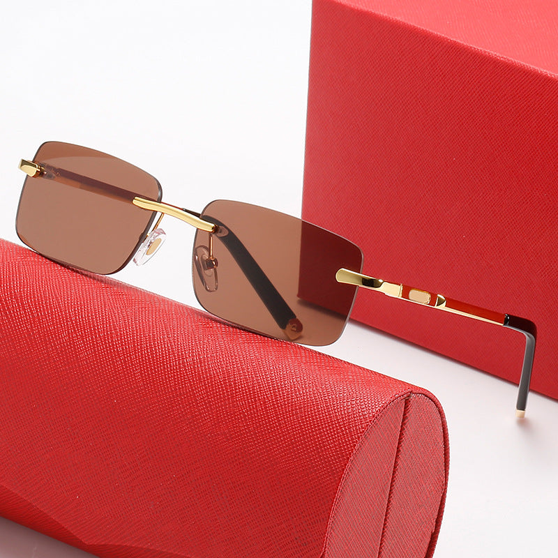 Ladies stylish sunglasses with elegant metal frame and polarized lenses Bowlift