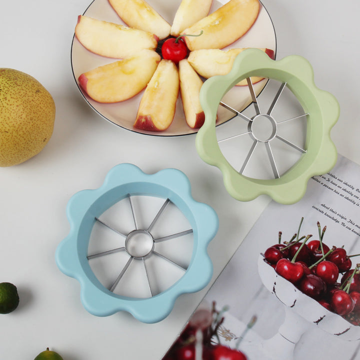 Multifunctional fruit cutter with flower shape Bowlift